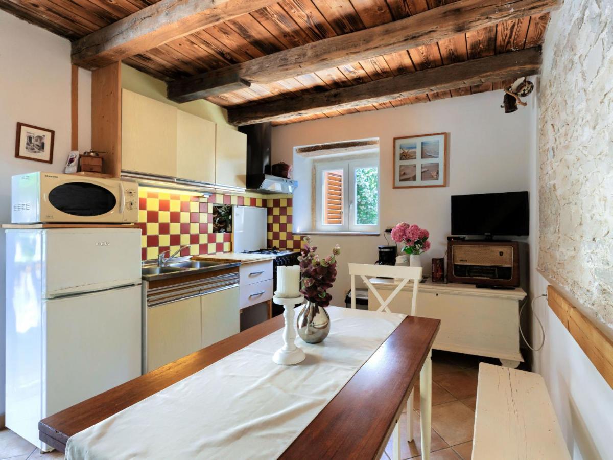 Holiday Home Pinia I - Kst126 By Interhome Kastelir Exterior photo